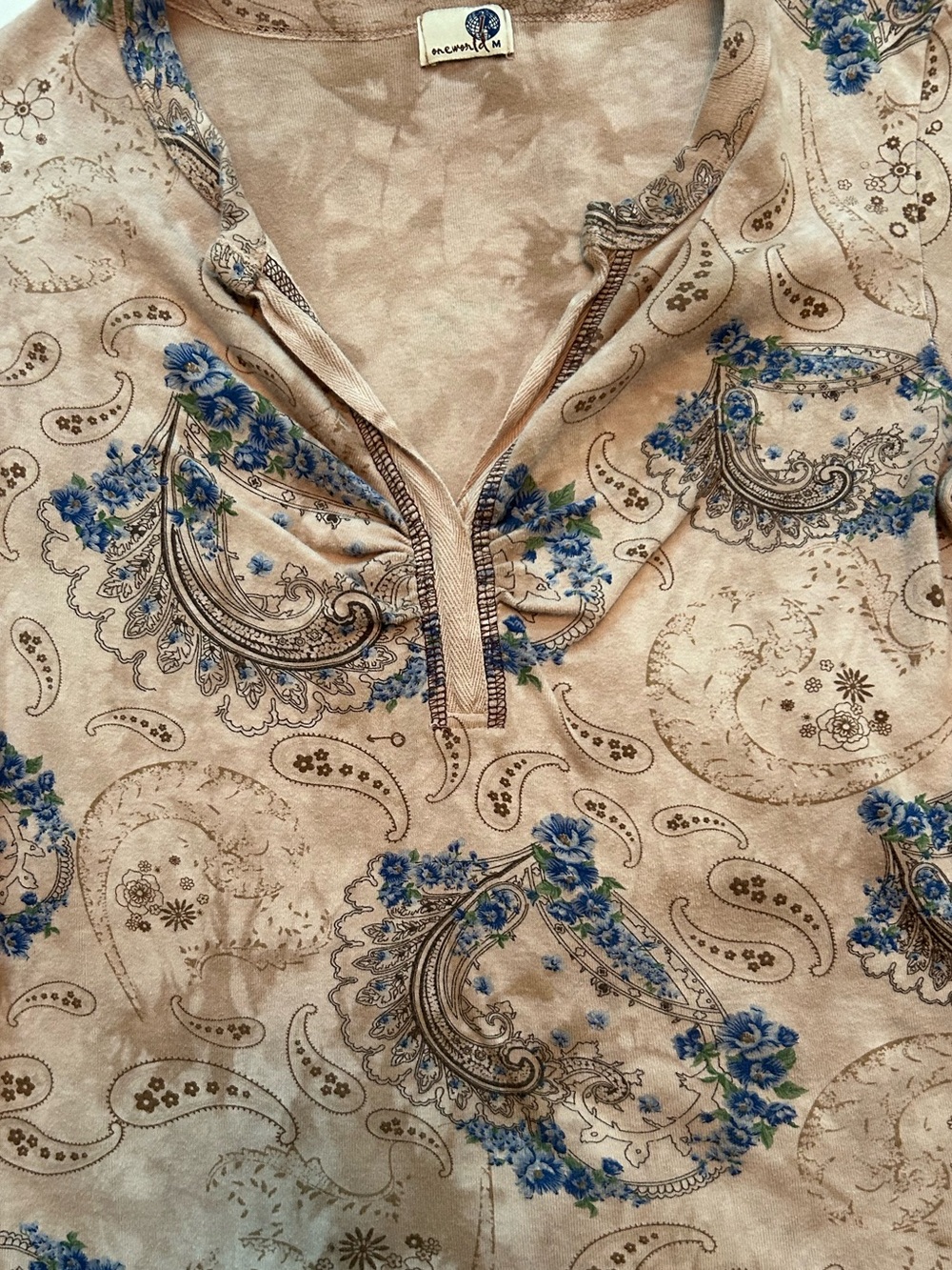 One World Women’s Y2K Boho Paisley Print Lettuce Hem 3/4 Sleeve Top- Size Medium - Picture 3 of 4